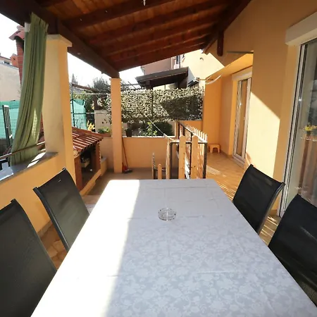 Tadijic Apartamento *