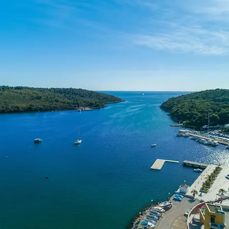Tadijic * Pula