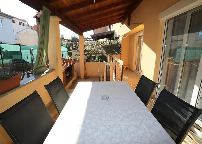 Tadijic Apartament *